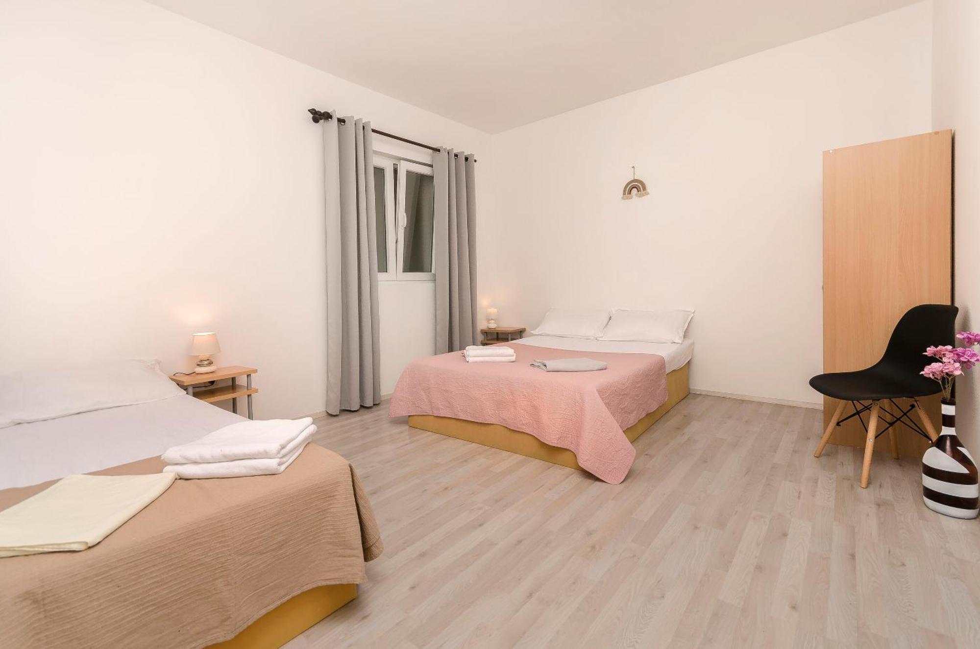 Apartments Sanja Tribunj  Luaran gambar