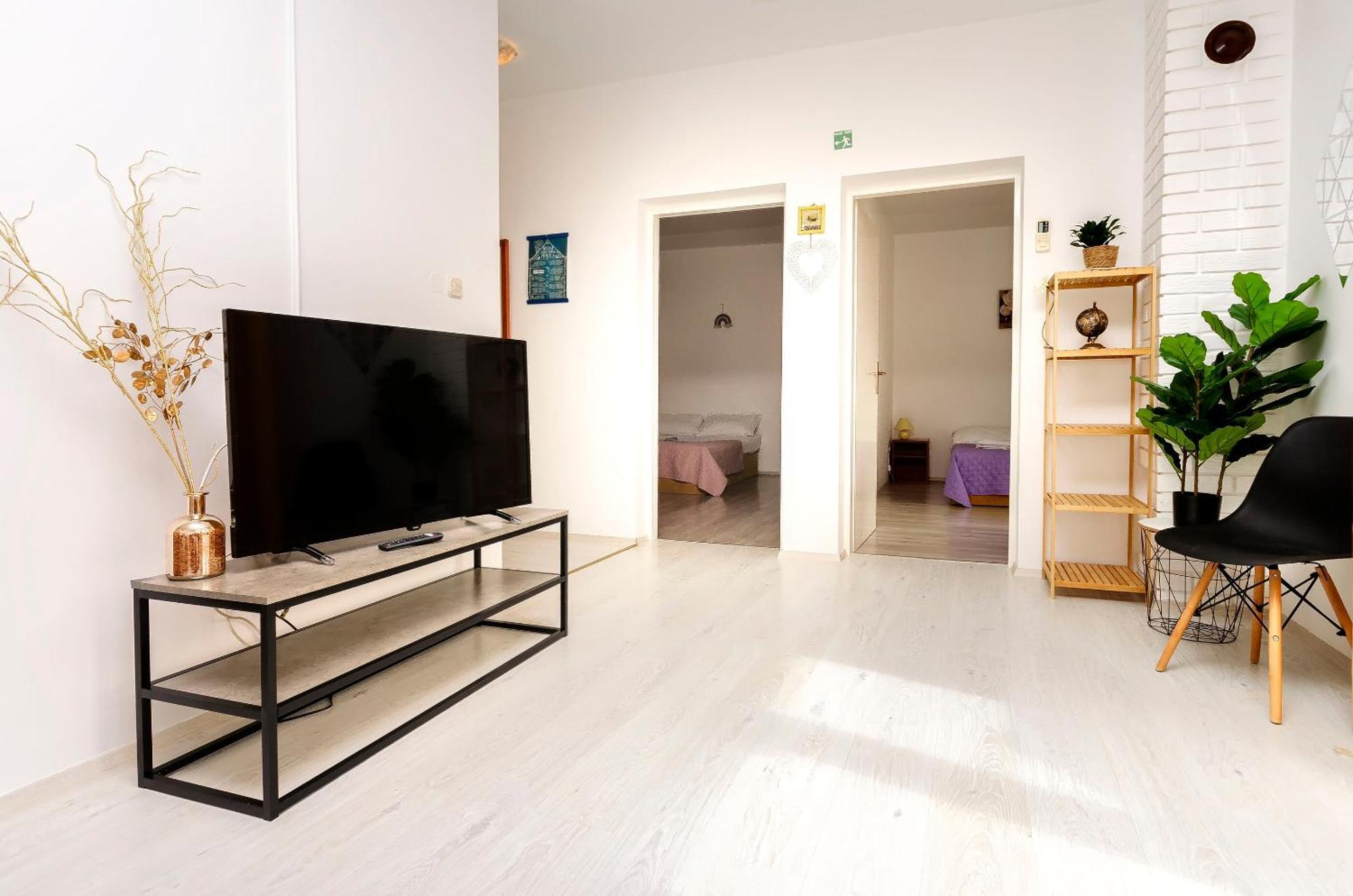 Apartments Sanja Tribunj  Luaran gambar