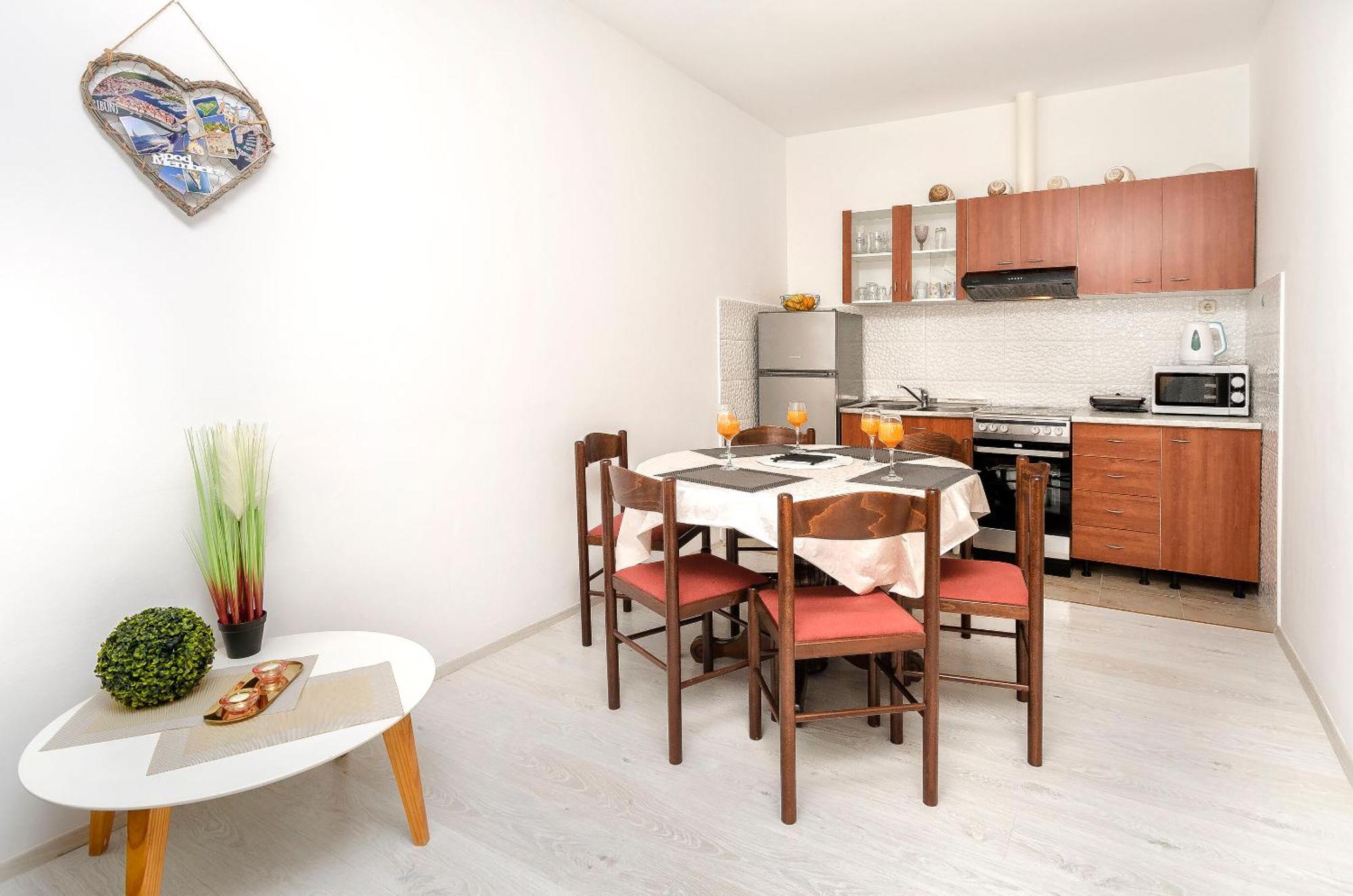 Apartments Sanja Tribunj  Luaran gambar